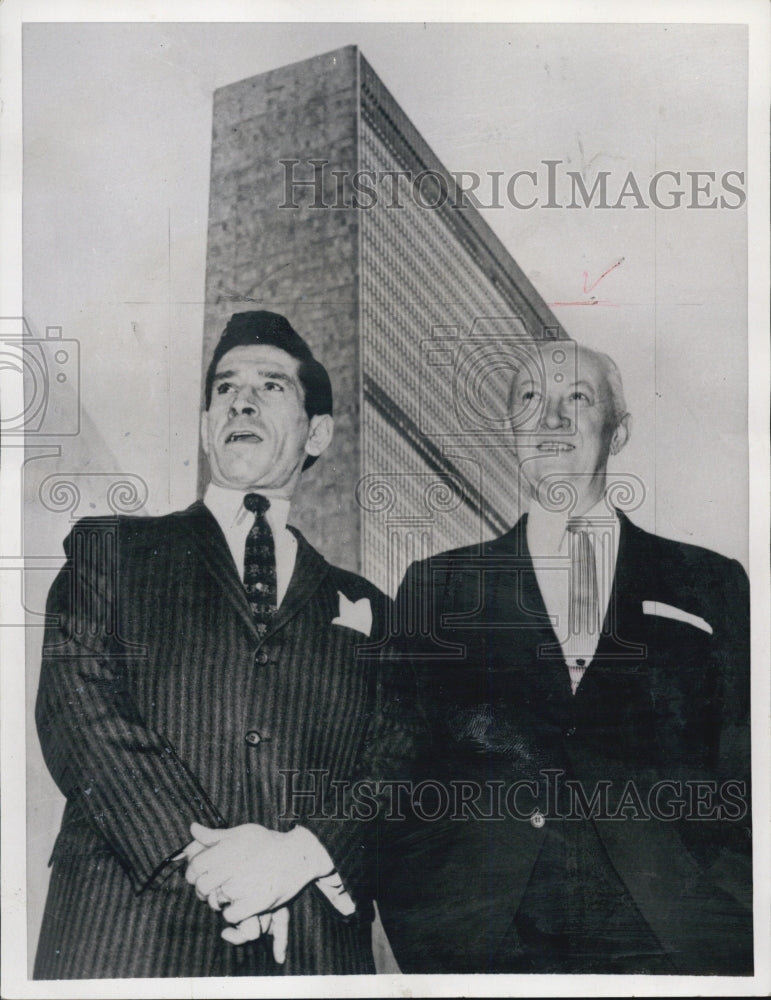 1965 Press Photo american journalist George Carpozi Jr. and Pierre J. Huss - Historic Images