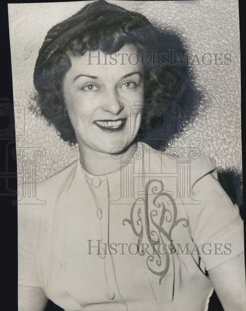 1954 Press Photo Broorliwe Nurse, Anne Marie Salot - Historic Images