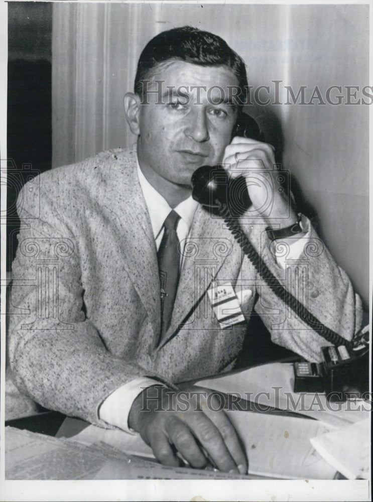 1955 Press Photo Acting White House News Chief, Murray Snyder - Historic Images