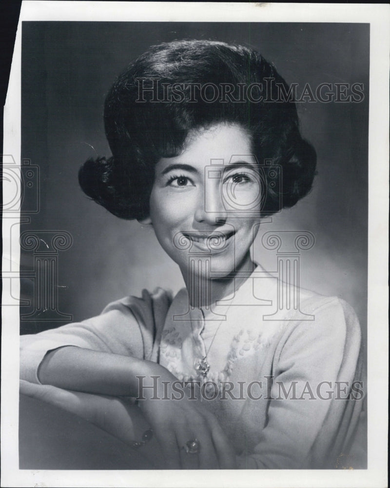 1967 Press Photo Miss Burnadette Castro to wed - Historic Images