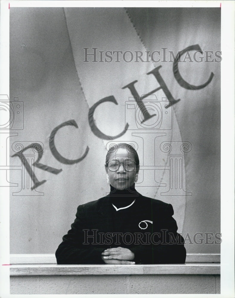 1995 Dr. Linda A. Clayton Medical Director Of Roxcomp - Historic Images