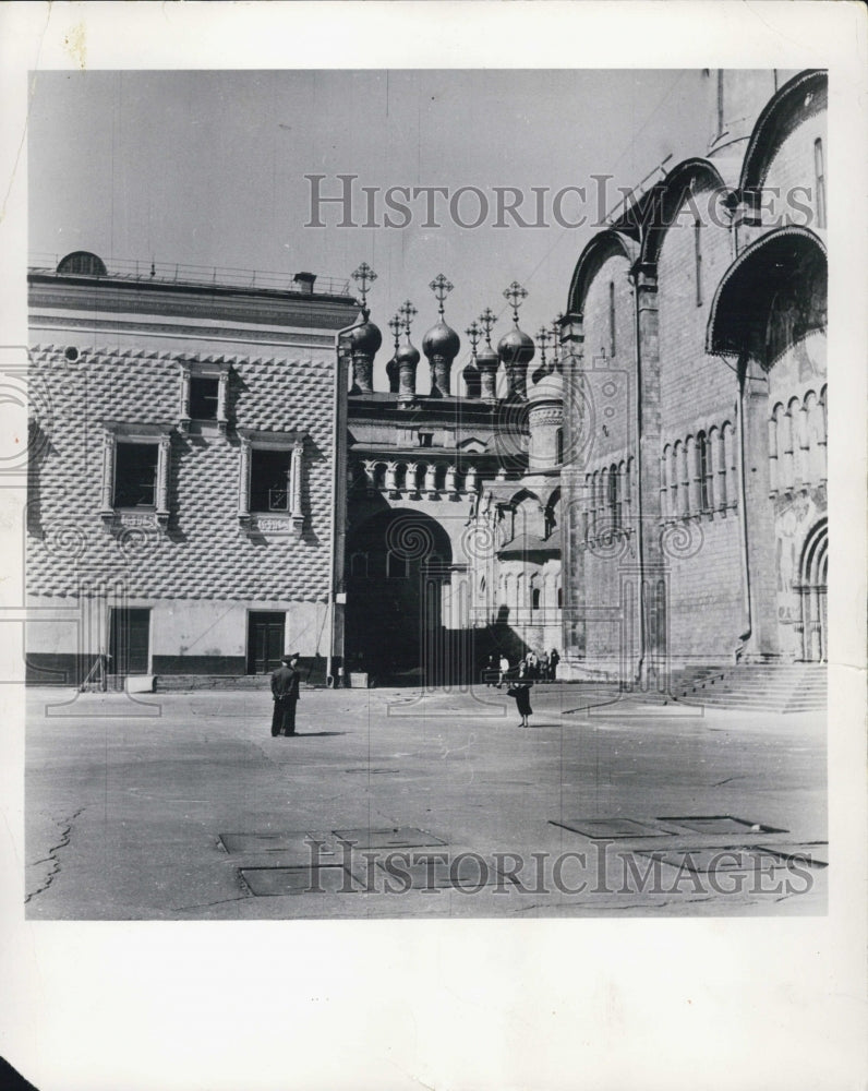 1953 Press Photo The Square Inside The Kremlin Walls - Historic Images