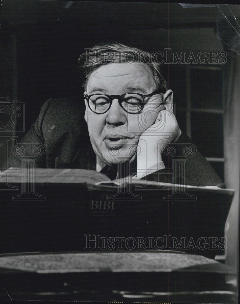 1952 Press Photo Charles Laughton in "This is Charles Laughton" - Historic Images