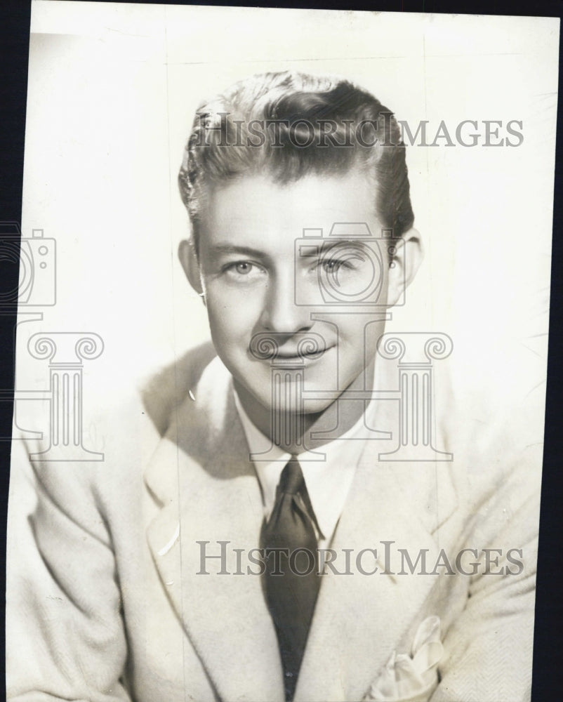 1947 Press Photo Johnny Long, Singer - Historic Images