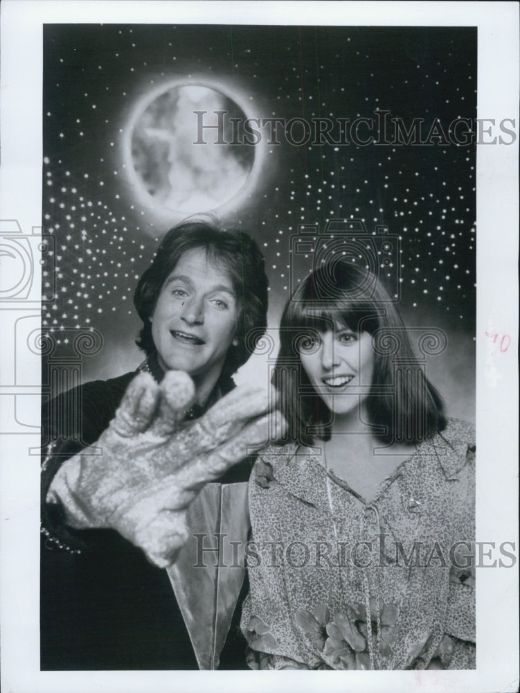 1979 Press Photo Robin Williams and Pam Dawber in Mork and Mindy - Historic Images