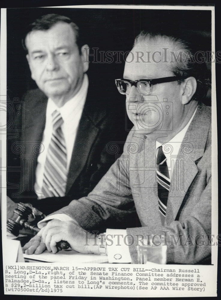 1975 Press Photo Chairman Russell Long Senate Finance Panel Herman Talmadge - Historic Images