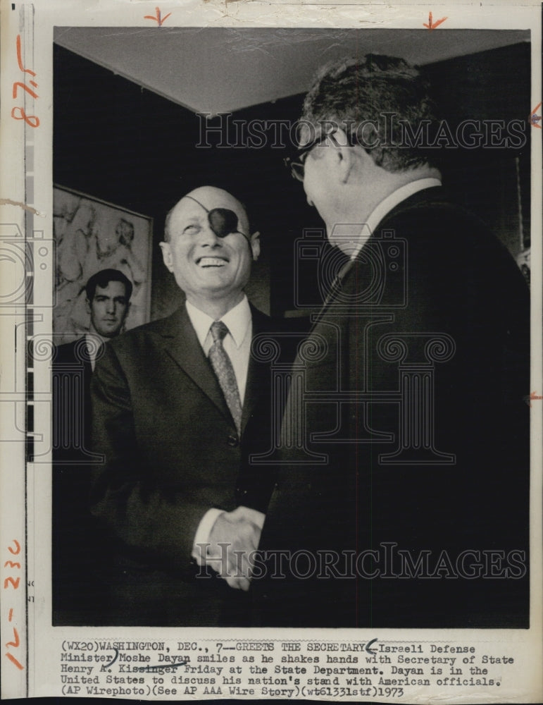 1973 Press Photo Isralie Moshe Dayan &amp; Sec of State Henry Kissinger - Historic Images
