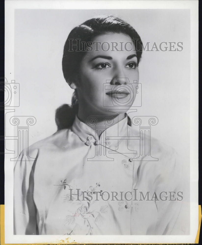 1954 Press Photo Dancer Charlita for &quot;The Room&quot; - Historic Images