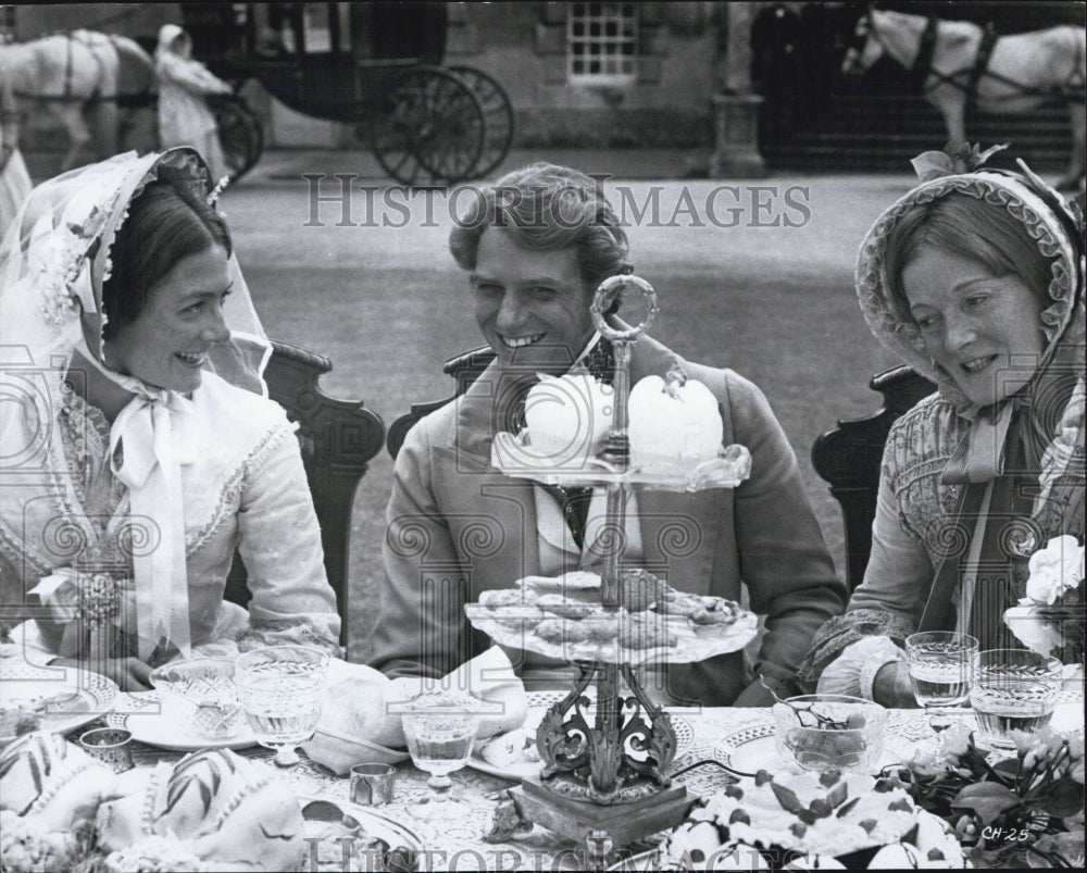 1968 Press PhotoActress Vanessa Redgrave and Actor Mark Burns in"The Charge of - Historic Images