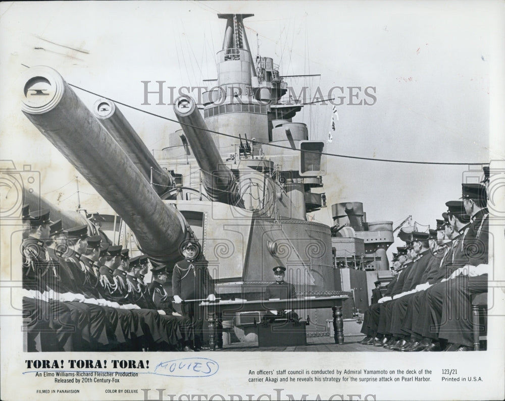 1970 Press Photo Scene from Tora Tora movieDeck of the carrier Akagi. - Historic Images