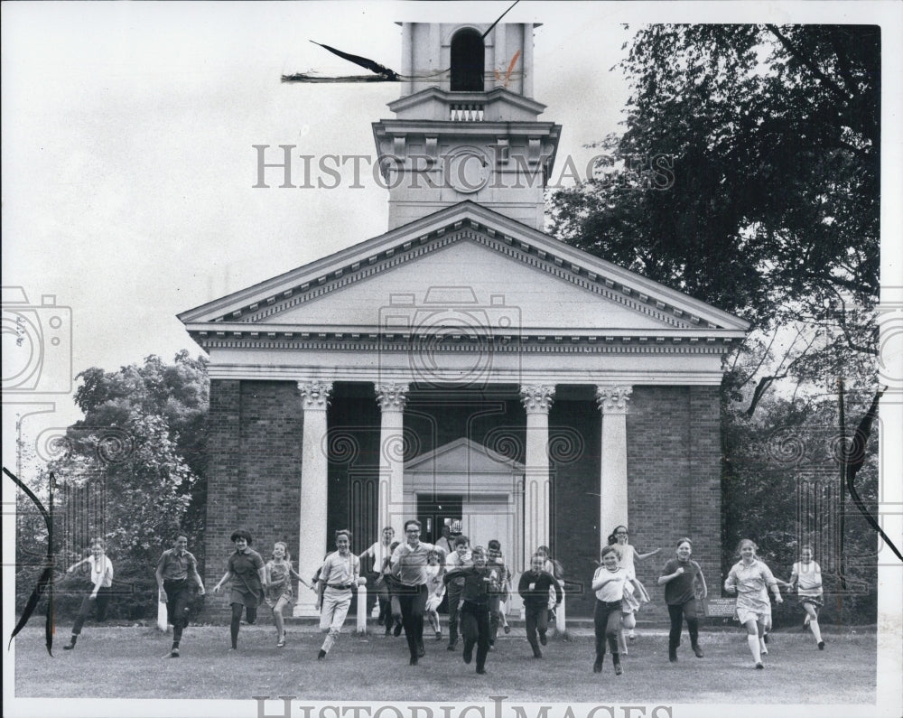 1969 Press Photo The Last Graduating Class from Greenfield Village School - Historic Images