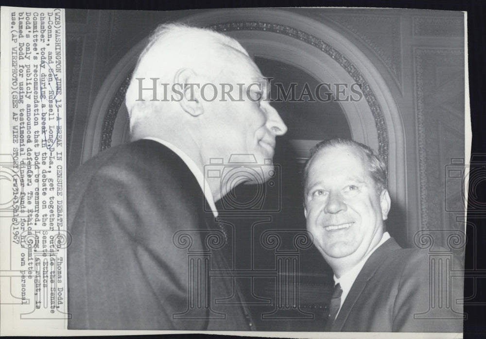 1967 Press Photo Senator Thomas Dodd and Senator Russell Long at Senator Dodd&#39;s - Historic Images