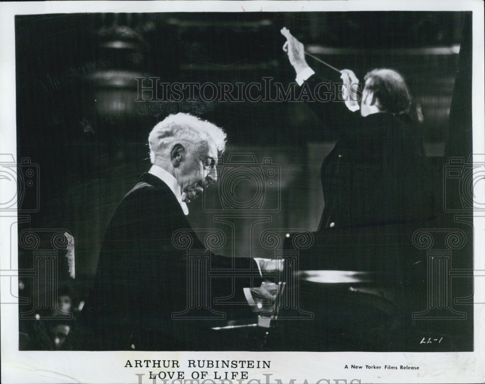 1975 Press Photo Documentary &quot;Arthur Rubenstein - Love of Life&quot; - Historic Images