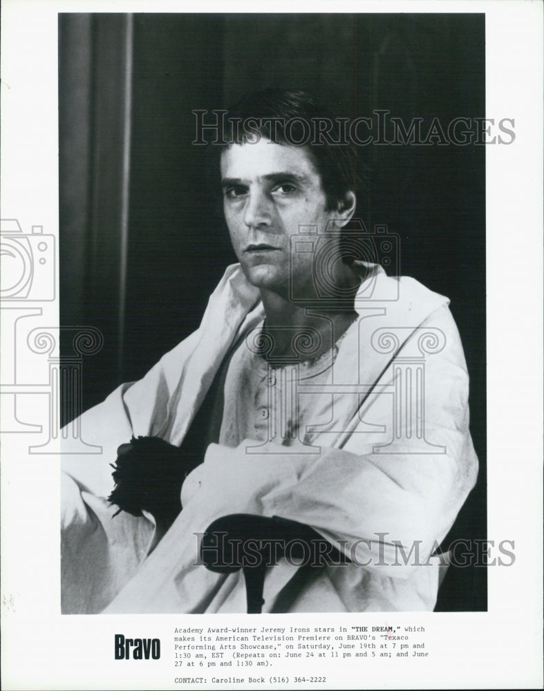 1989 Press Photo Actor Jeremy Irons In The Dream - Historic Images