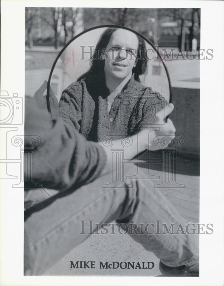 1998 Press Photo Mike McDonald, Singer - Historic Images