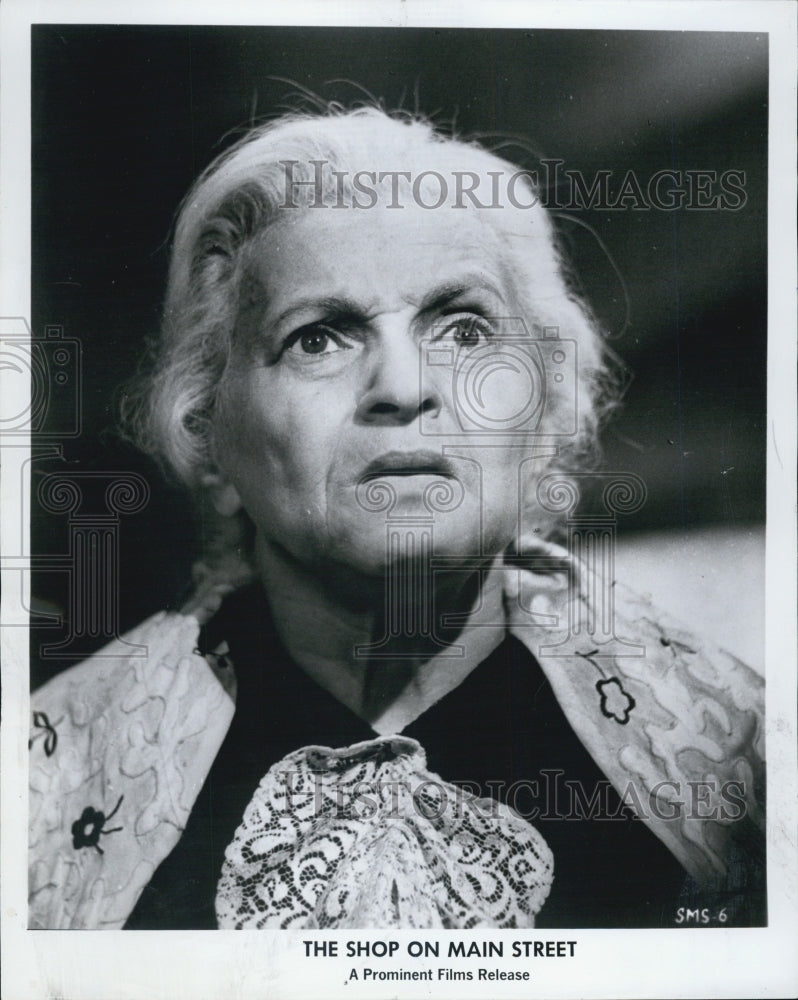 1966 Press Photo Actress Ida Kaminska in &quot;The Shop on Main Street&quot; - Historic Images