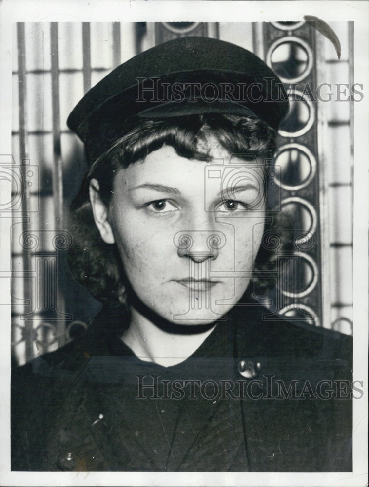 1937 Press Photo Lillian Hlavati held for grand jury in the death of her father - Historic Images