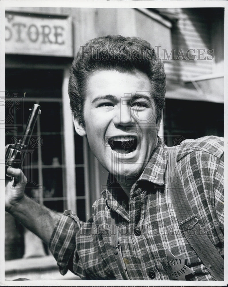 1962 Press Photo Actor Jack Chapalin on &quot;Bonanza&quot; - Historic Images