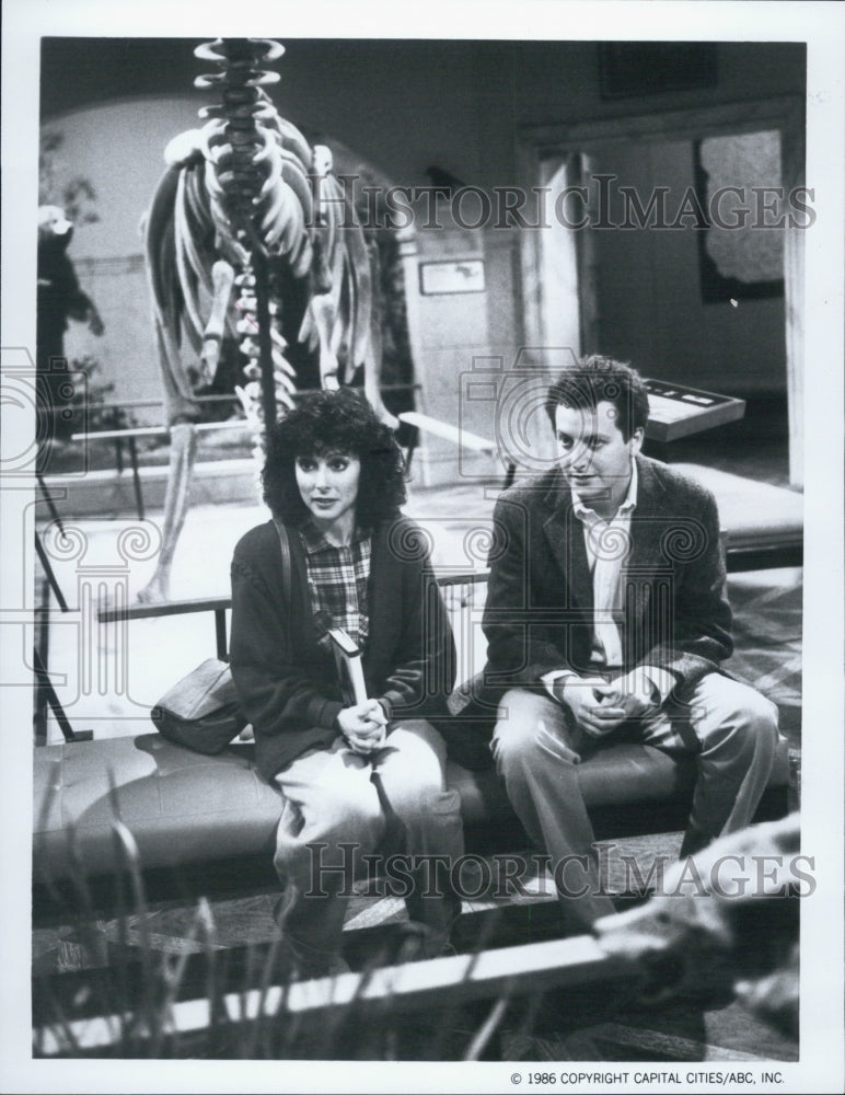 1986 Press Photo Toni Kalem & Daniel Stern in "Man About Town" - Historic Images