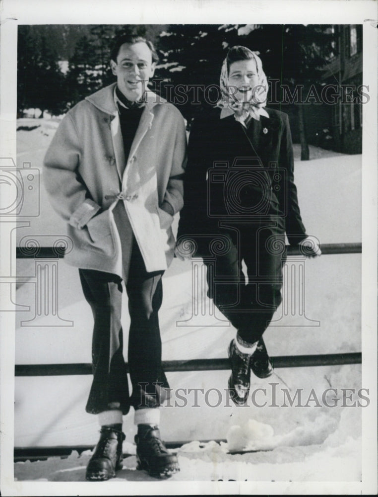 1947 Press Photo Capt Christopher Soames &amp; bride Mary Churchill - Historic Images