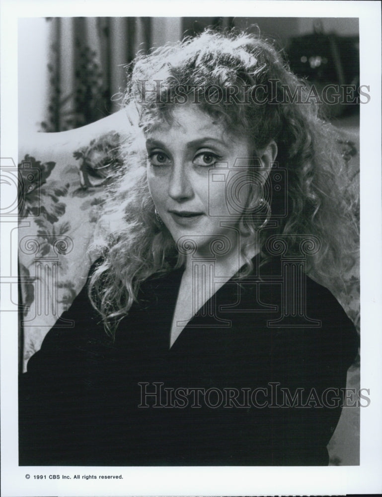 1991 Press Photo Carol Kane,American Actress star in "Brooklyn Bridge". - Historic Images