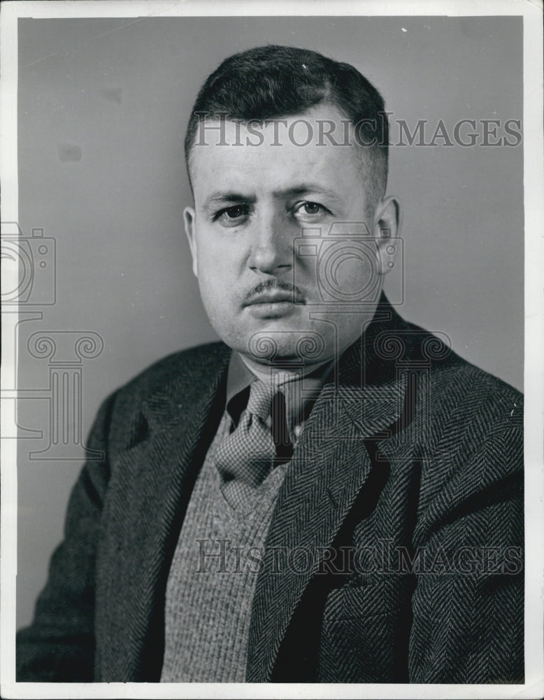 1944 Press Photo Samuel L.A. Marshall Detroit Newswriter - Historic Images