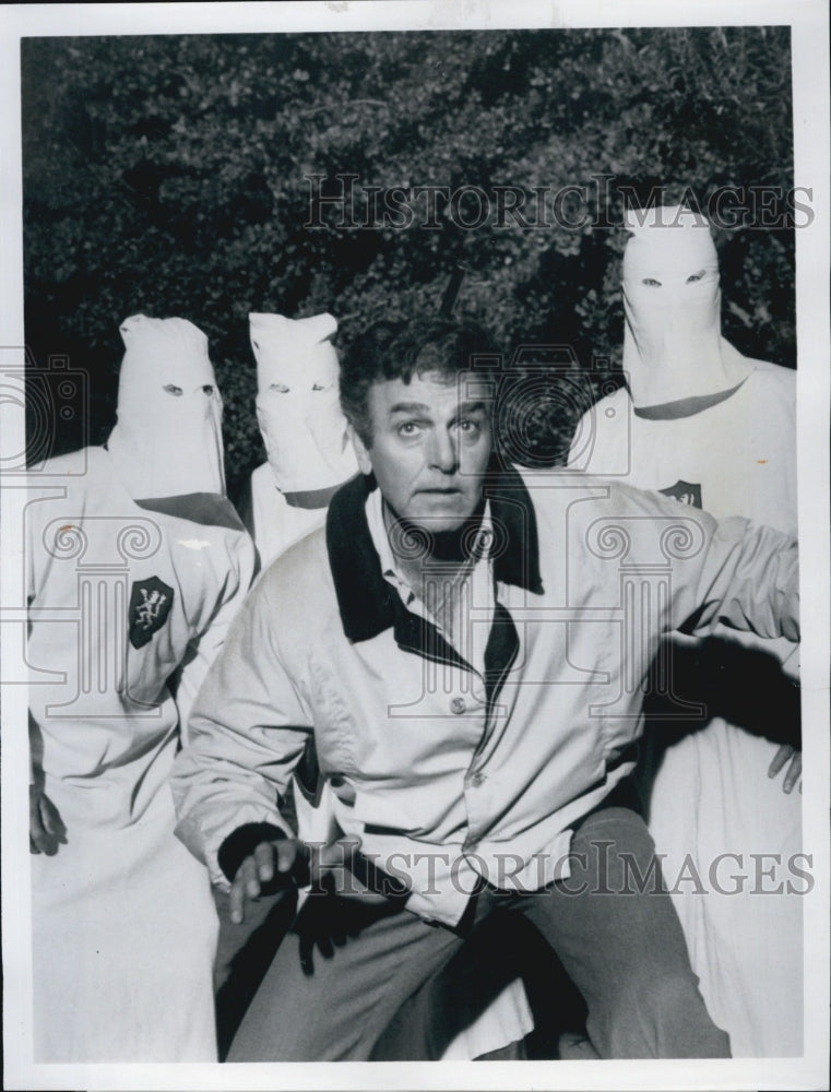 1981 Press Photo Mike Connors - in &quot;Today&#39;s FBI-Terror&quot; - Historic Images