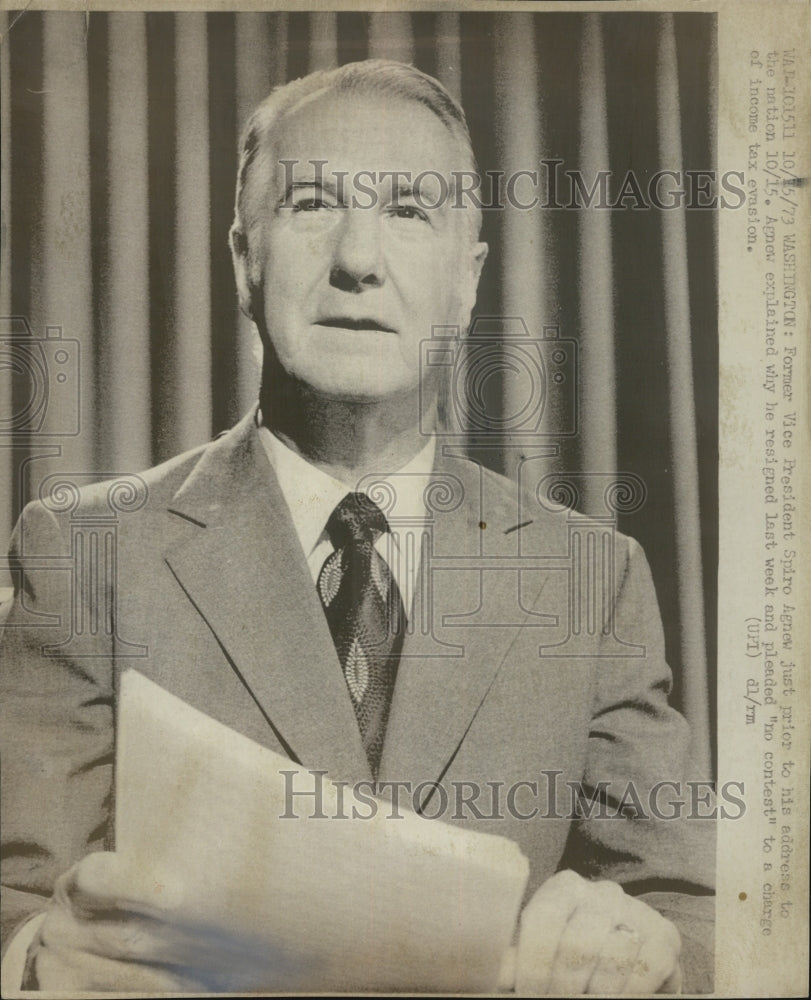 1973 Press Photo Former VP Spiro T Agnew before speech on TV,tax evasion - Historic Images