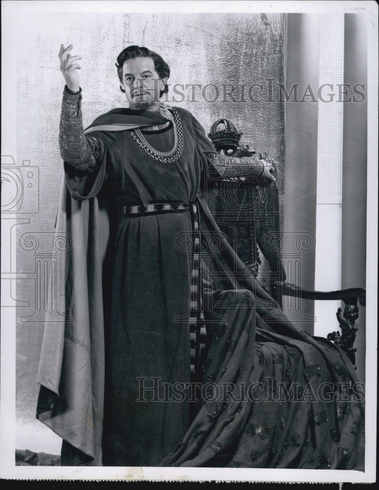 1954 Press Photo Maurice Evans,actor in Macbeth - Historic Images