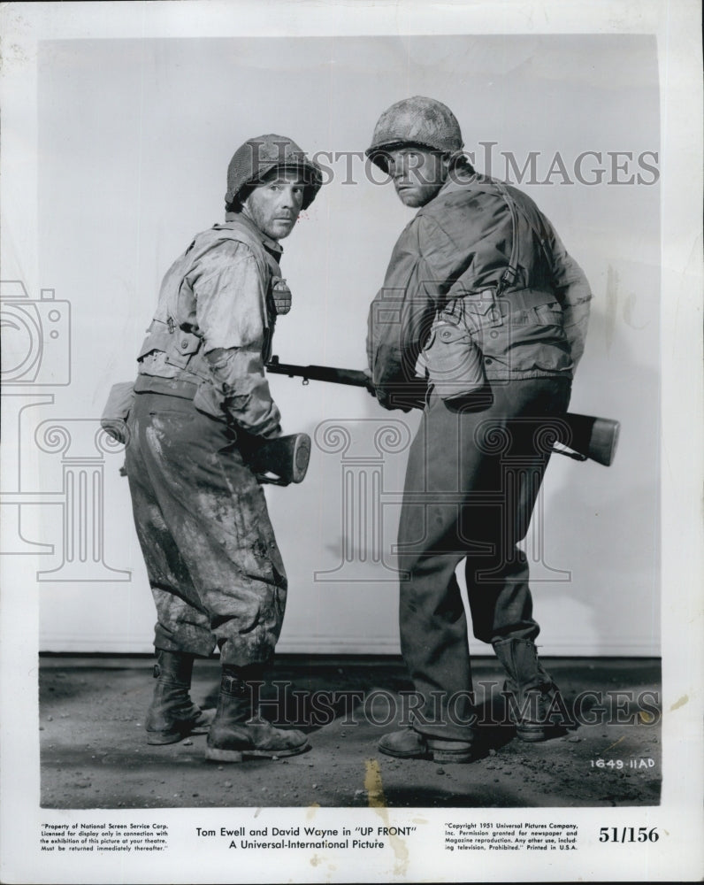 1951 Press Photo Actor Tom Ewell &amp; David Wayne In &quot;Up Front&quot; - Historic Images