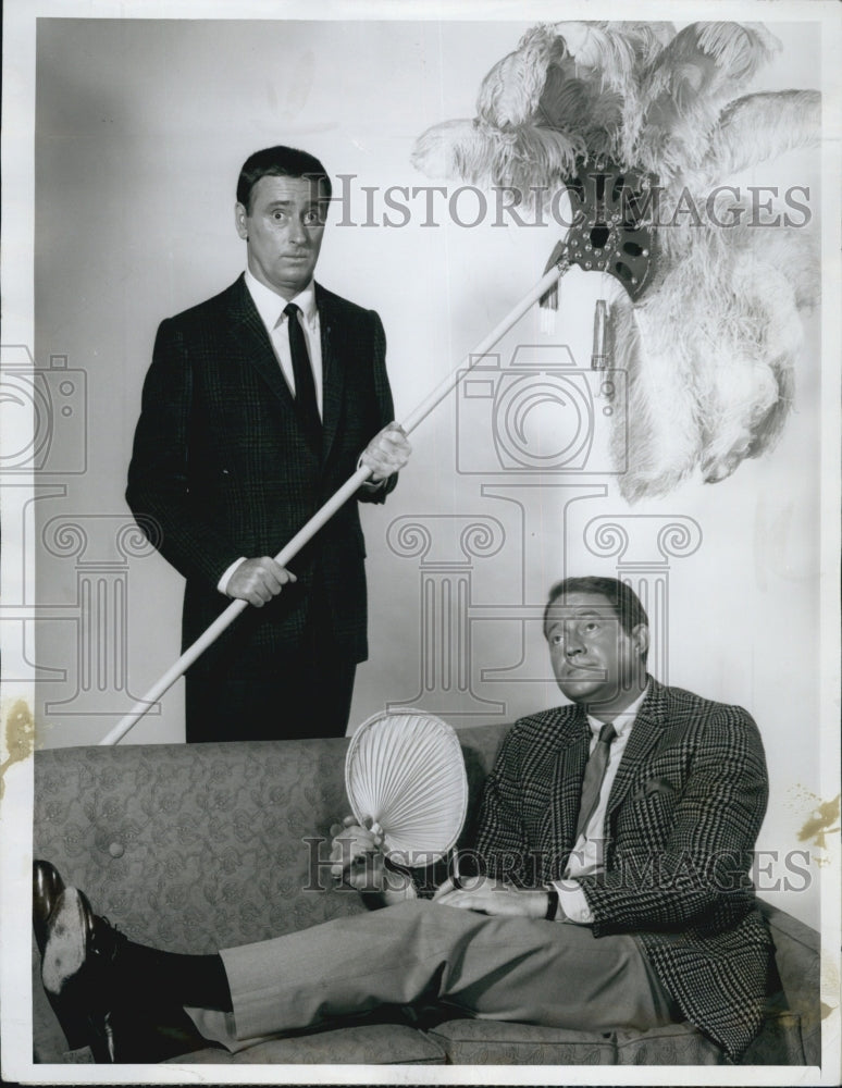 1968 Press Photo TV show &quot;The Dean Martin Summer Show&quot; Dan Rowan Dick Martin - Historic Images