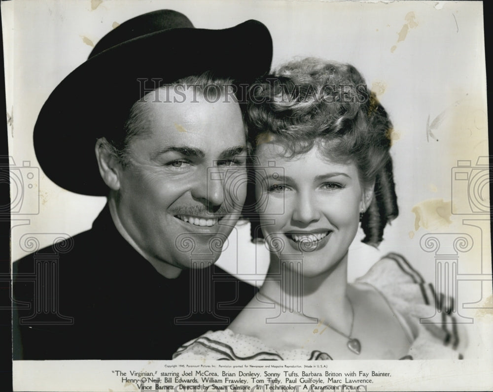 1946 Press Photo Brian DonLevy, and Barbara Britton in &quot;The Virginian&quot; - Historic Images