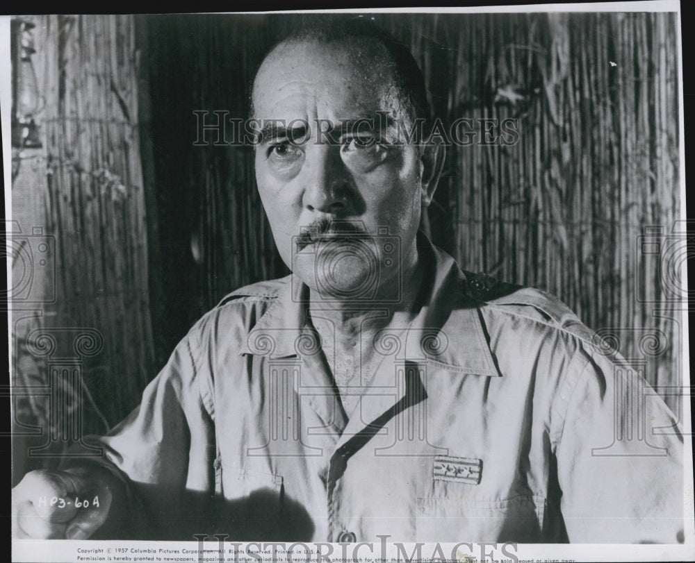 1958 Press Photo Actor Sessue Hayakaws in "The Bridge on the River Kwai" - Historic Images