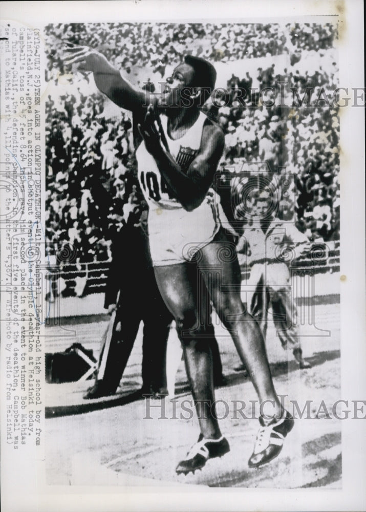1952 Press Photo Milton Campbell Age 16 Competing in Olympics Shotput Competitio - Historic Images