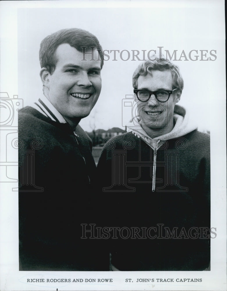 1969 Press Photo Richie Rodgers Don Rowe St. John's Track Captains - Historic Images