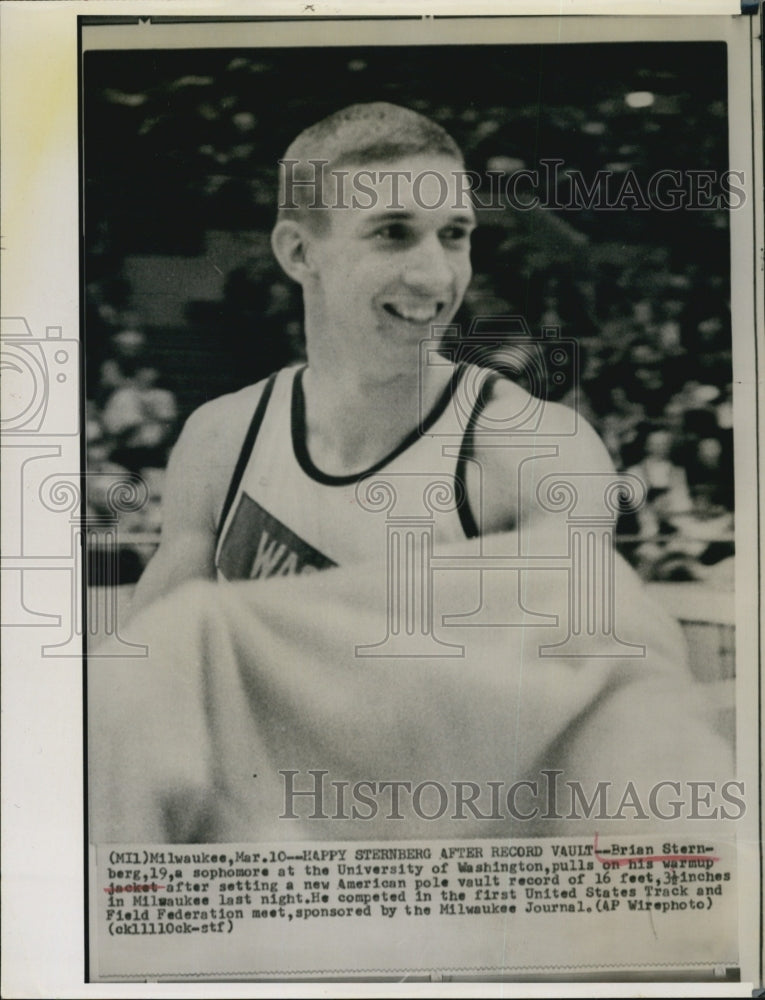 Press Photo Brian Sternberg - Historic Images