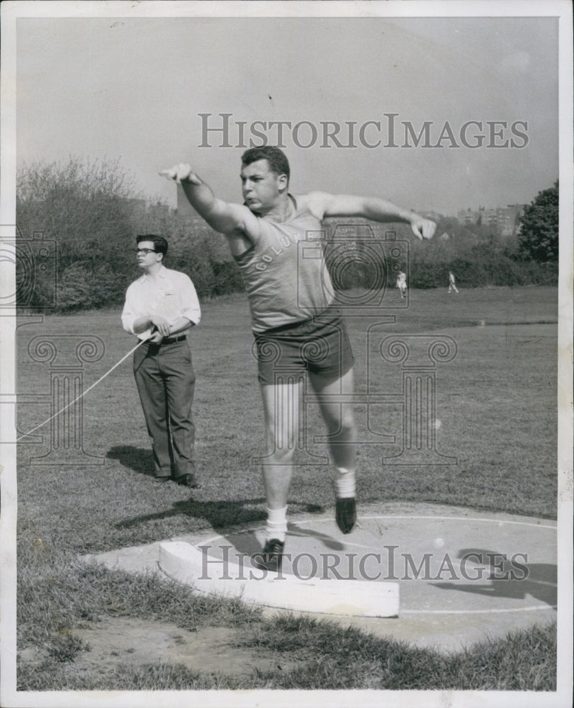 1959 Press Photo Francis Mike Reilly Former Football Star Boston Latin School - Historic Images