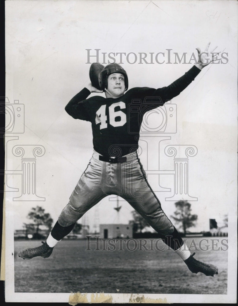 1947 Press Photo Pistol Pete Williams Navy Half-Back - Historic Images