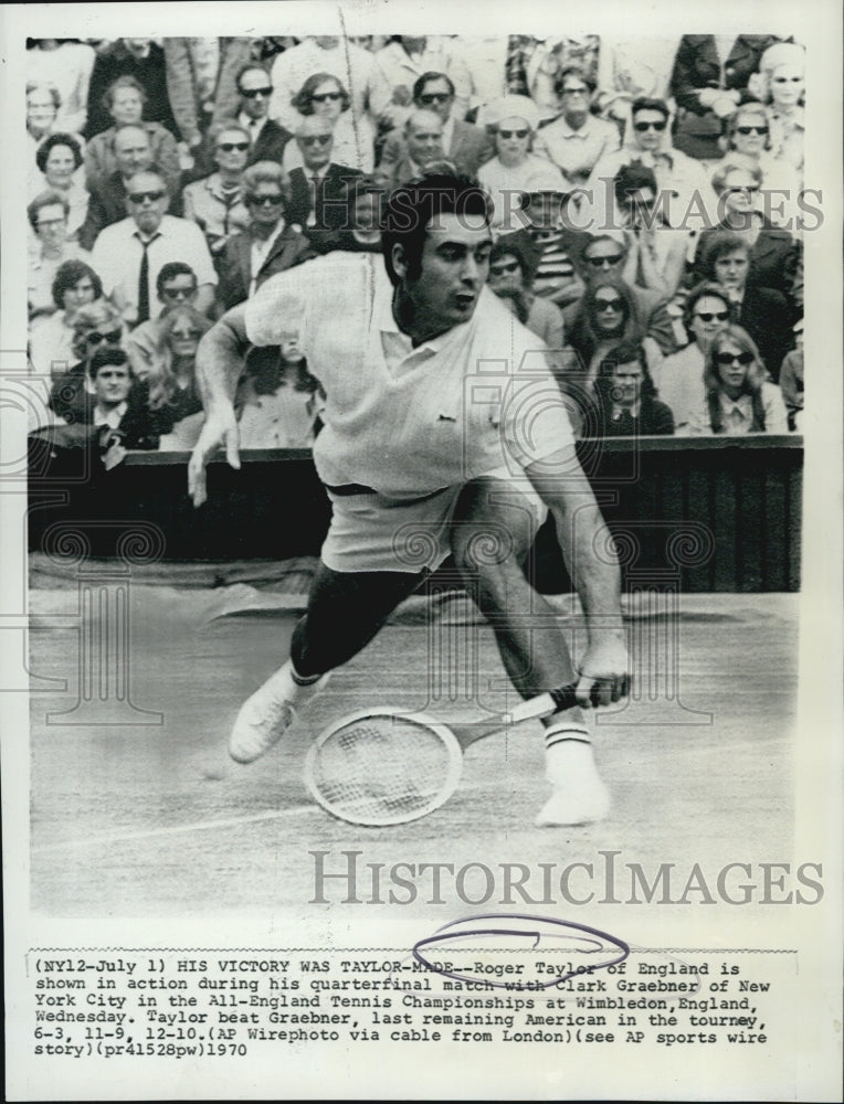 1970 Press Photo England&#39;s Roger Taylor Beat Clark Graebner at Wimbledon - Historic Images