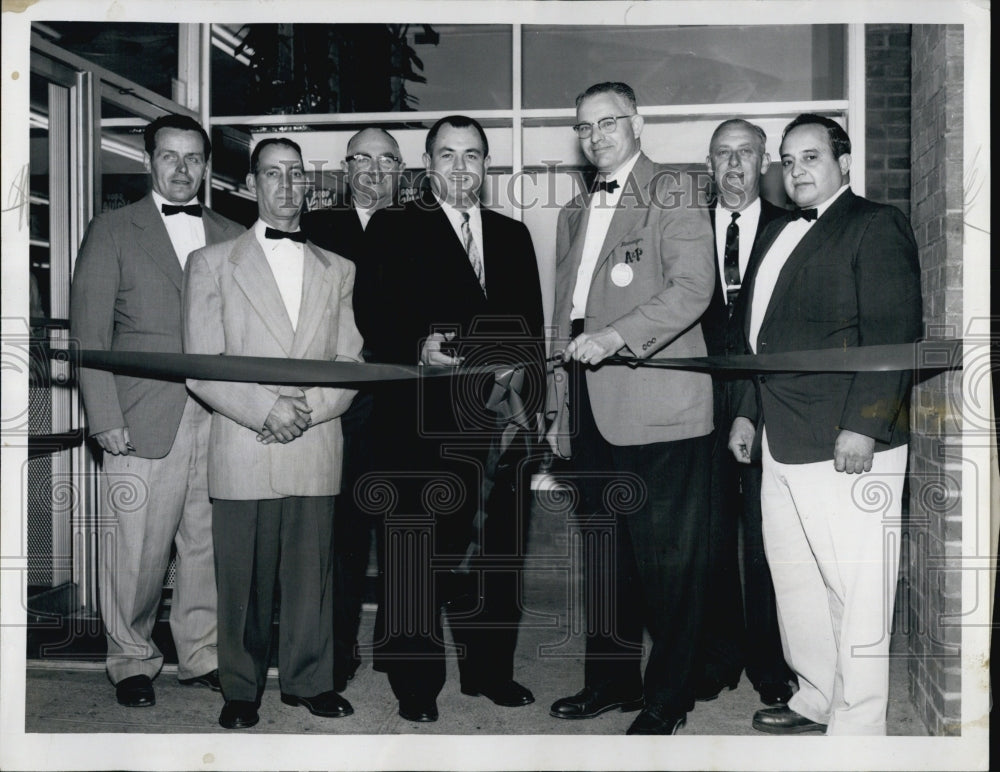 1960 Press Photo Markey Burns Napolitano Cronin Macoline Thornton, Businessmen - Historic Images