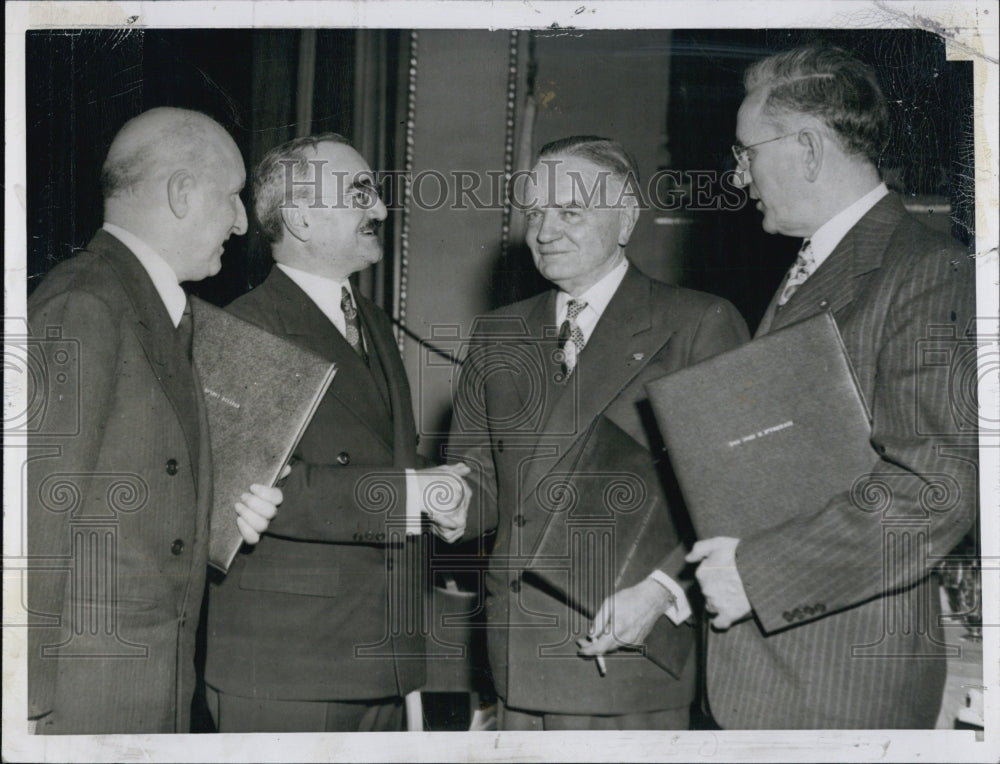 1948 Press Photo Pres. Barney Balaban, Judge Pinaski, William Halsey at Banquet - Historic Images