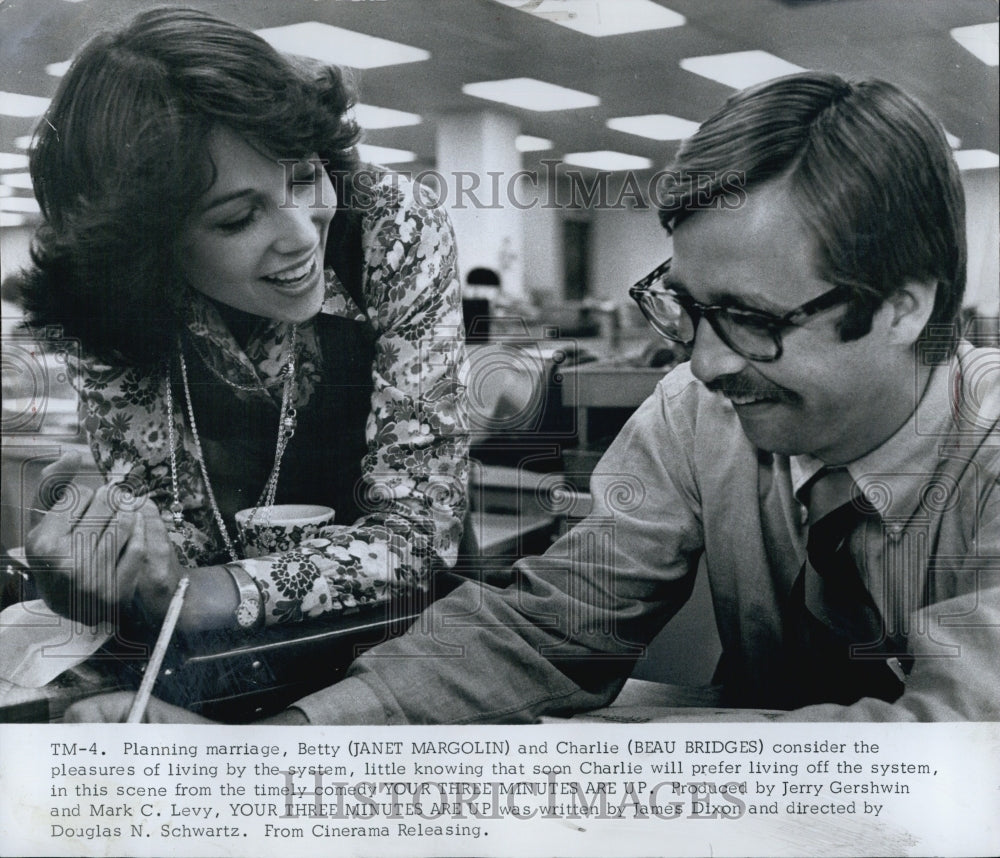 1973 Press Photo Janet Margolin And Beau Bridges - Historic Images