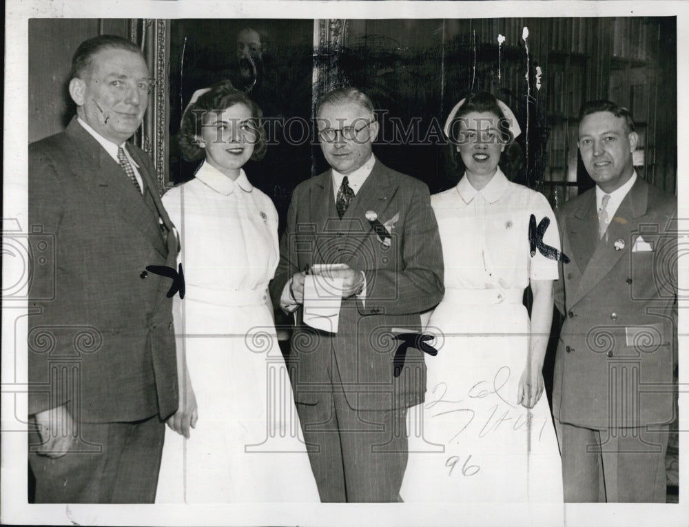 1940 Press Photo Trycinka, Victor Carpenter Helen O&#39;Leary at Dentist Convention - Historic Images