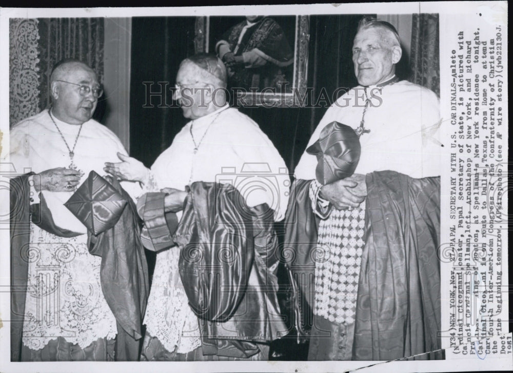 1961 Press Photo Cardinal Cicognani With Cardinal Spellman in New York - Historic Images