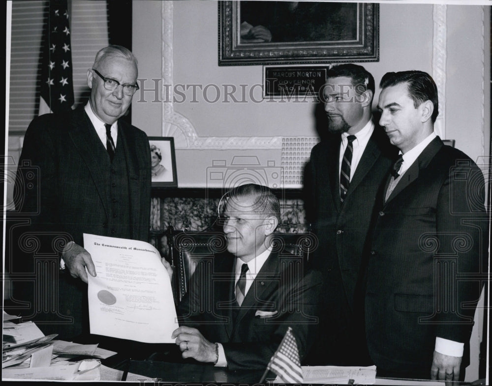 1965 Press Photo Official Proclamation designate March 2 Direct Mail Day in MA - Historic Images
