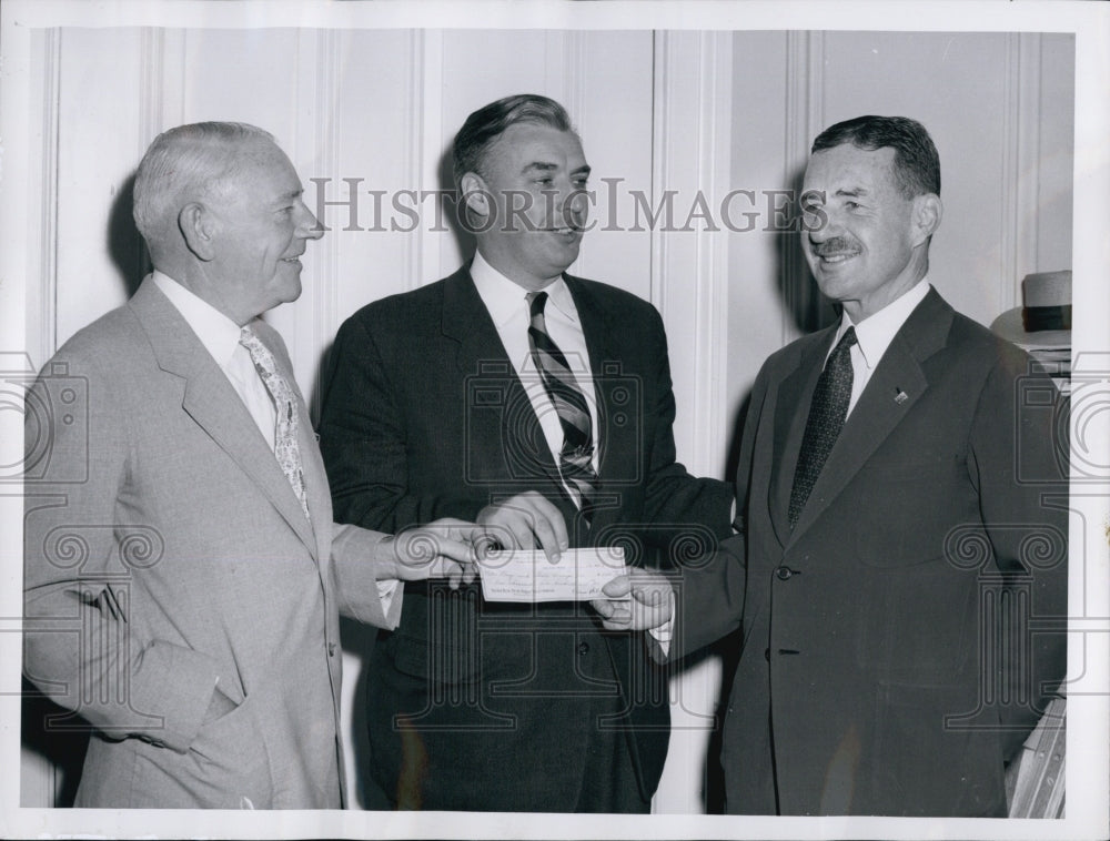 1956 Press Photo Republican Camp Fund Drive Whittier Hitchins Bright - Historic Images