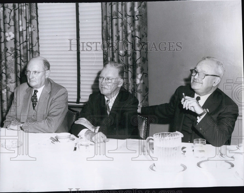 1955 Press Photo Dr. John Cauley, Mayor John Hynes And Paul Hines - Historic Images