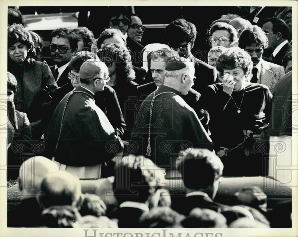 1983 Cardinal Medeiros Family at Funeral - Historic Images