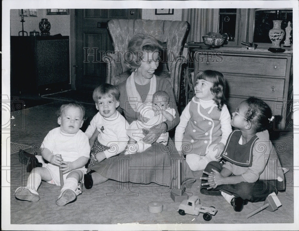 1970 Marion MacLeod - Historic Images