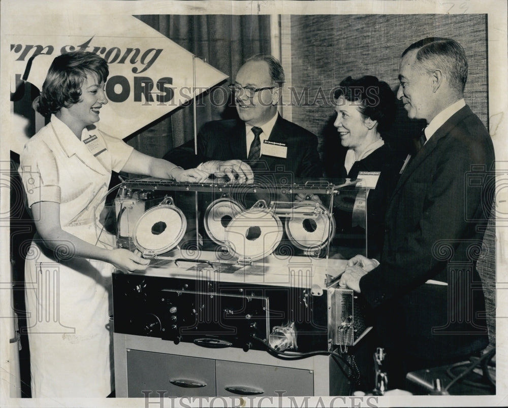 1962 Press Photo Maternity Ward Equipment - Historic Images